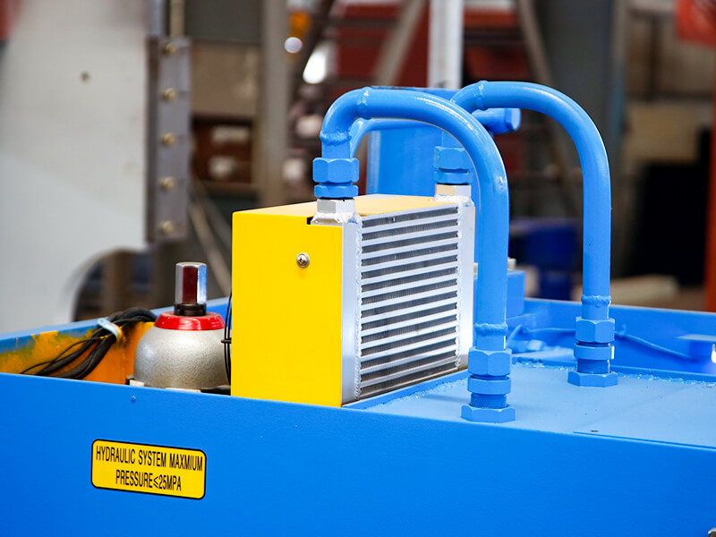 Motorized Cutting Angle Adjustment